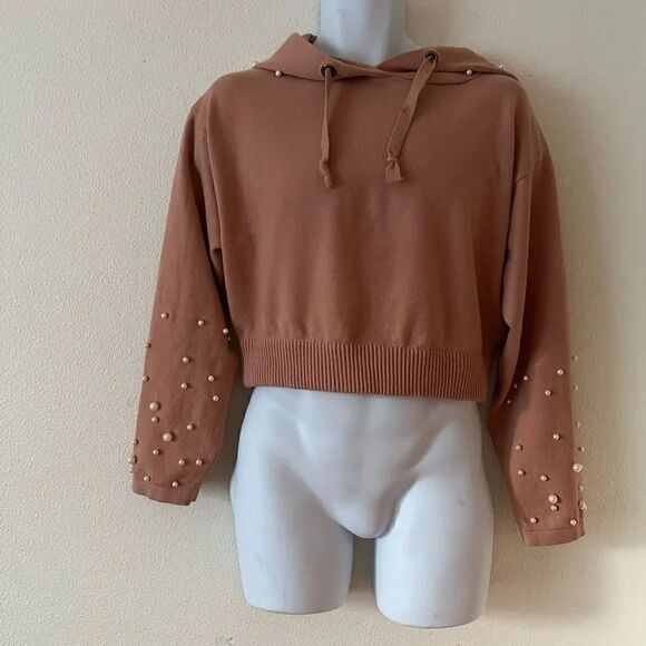 Zara Tops - Zara knit pink pearl hoodie crop sweater S